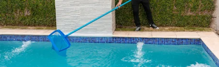 deep-pool-cleaning