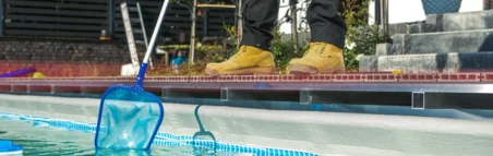 Green Pool Cleaning Box Hill