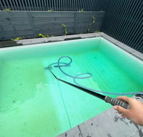 Affordable Green Pool Cleaning Caulfield