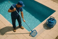 routine pool maintenance Oakleigh